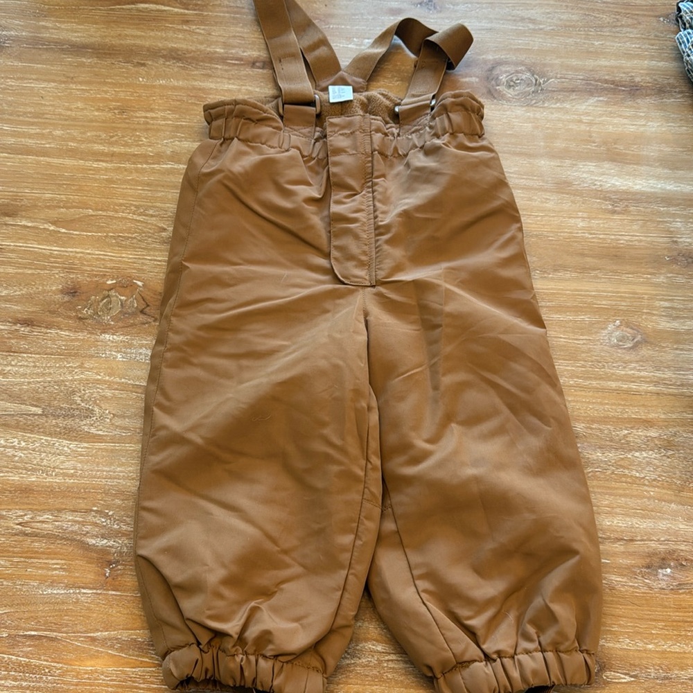 Kids Snow pants.